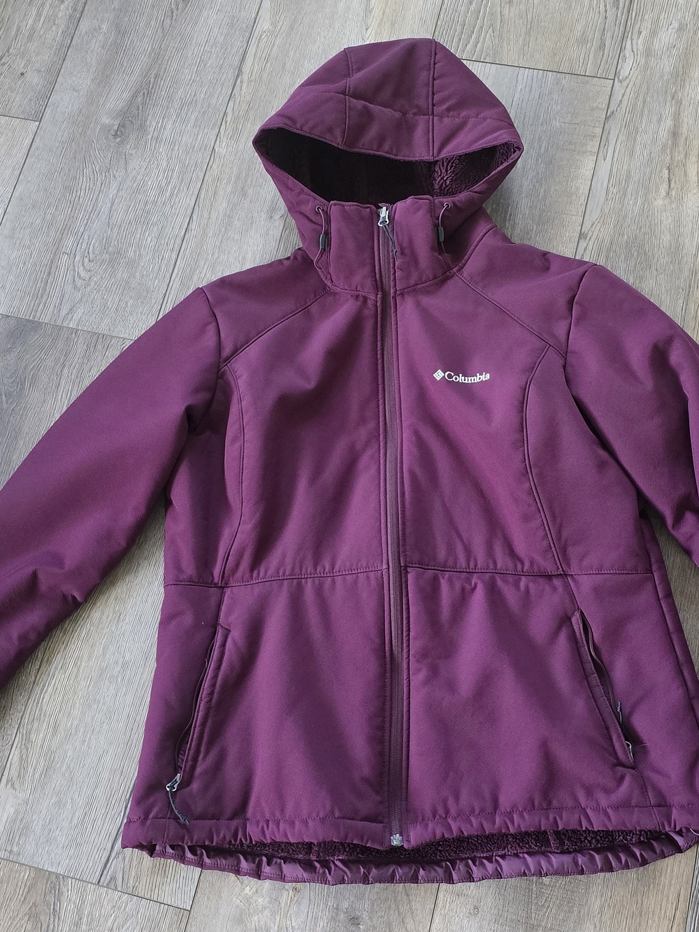 Columbia Women's Hooded Ski Jacket - Plum